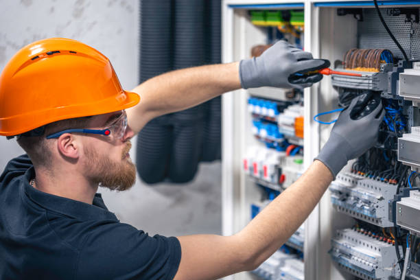 Best Emergency Electrical Repair  in Bohemia, NY